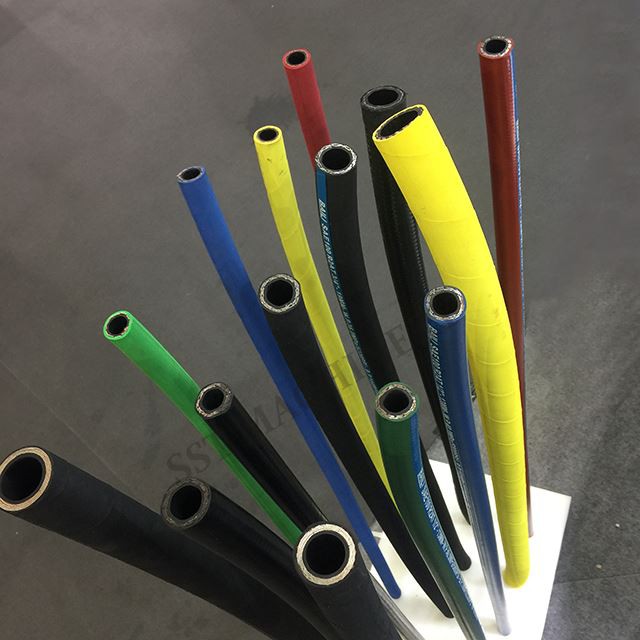 Criterios de selección de mangueras hidráulicas